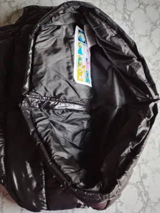 Chaleco Moncler negro | Talla M | Capucha desmonta