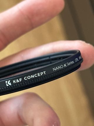 Canon EOS 1300D + Objetivo EF-S 18-55mm