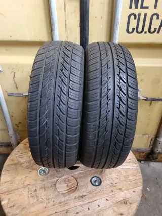 Se vende 2 Neumáticos en perfecto estado