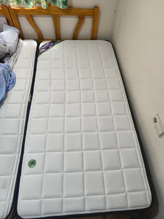 Colchón + somier + cabecero Muelles y Látex