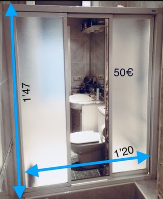 Bidé blanco con grifo + mueble lavabo
