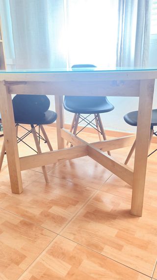 Mesa de comedor redonda madera y cristal