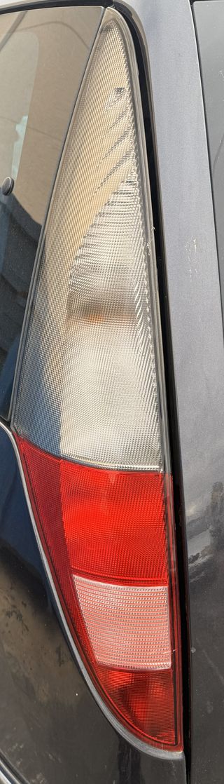 PILOTO TRASERO IZQUIERDO LANCIA PHEDRA 2.2 JTD