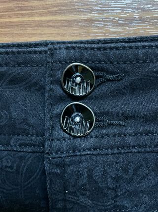 Falda Desigual Negra