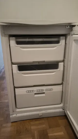 Nevera Whirlpool Blanca