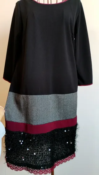 Abito nero e grigio con paillettes