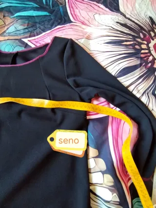 Abito nero e grigio con paillettes