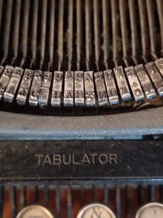 Máquina de escribir Underwood antigua