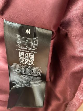 Blazer Guess símil piel Talla M burdeos