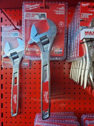 Llave inglesa ajustable Milwaukee 12