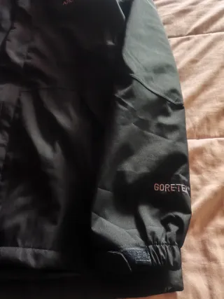 Chaqueta Arc'teryx Gore-Tex Negra