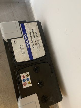 Batería Volvo AGM 12V 95Ah 850A