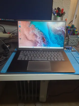 Portátil Dell Vostro 5402. I5-11/16 gb/256 ssd