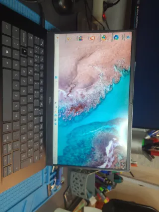 Portátil Dell Vostro 5402. I5-11/16 gb/256 ssd