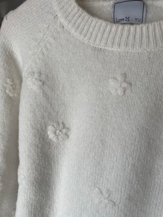 Jersey blanco con flores