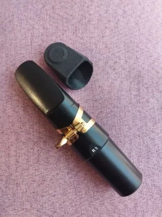 Boquilla Saxo Barítono Rico B3