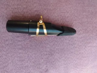 Boquilla Saxo Barítono Rico B3