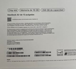 MacBook Air azul cielo