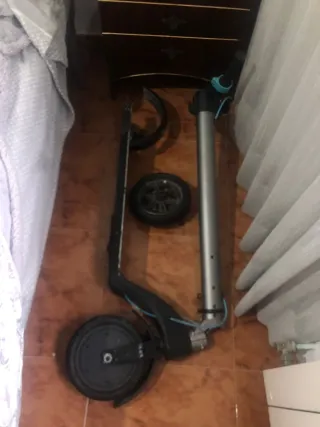 Patinete Eléctrico Cecotec Bongo