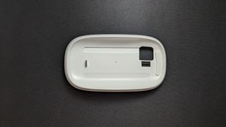 Base ergonómica para Magic Mouse 2