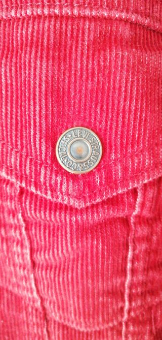 Chaqueta de pana Levi's Roja con Borrego