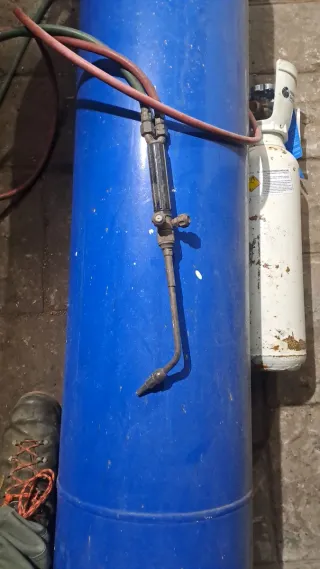 Equipo de soldar bombona gas