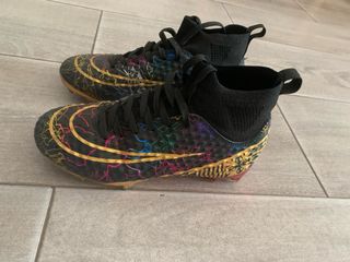 Zapatilla Fútbol Niño Talla 33