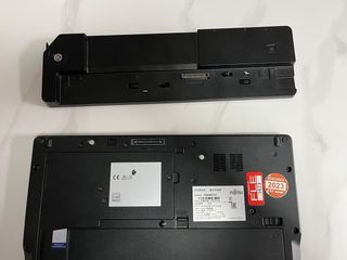 Portátil Fujitsu i5 8th Gen Negro SSD