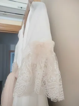 Vestido de comunión altura 146.