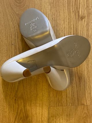 Zapatos de tacón Rosa Clará blanco roto