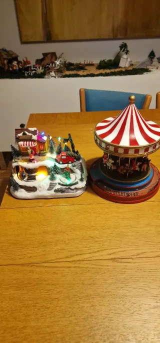 Carrusel Navideño Musical con Luces....
