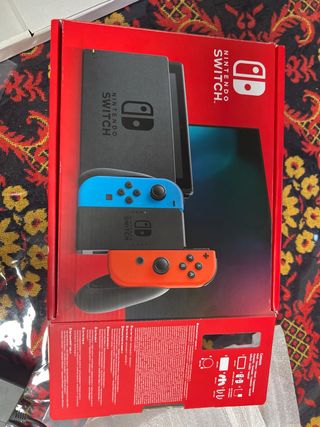 Nintendo Switch Azul y Rojo V2