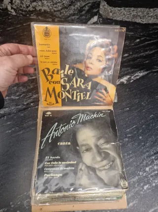 Lote de Discos 20 vinilos 45 rom muy antiguos