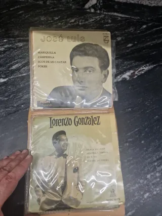 Lote de Discos 20 vinilos 45 rom muy antiguos
