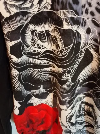 Maglia con stampa floreale e leopardata tg S