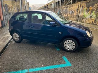 VOLKSWAGEN POLO 1.4 TRENDLINE