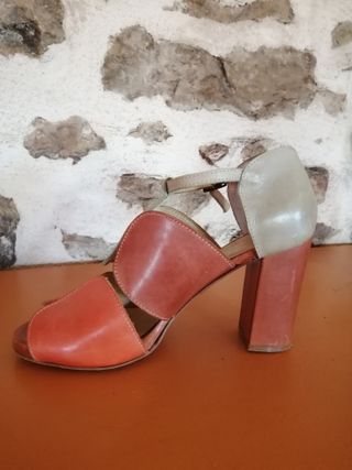 Tacones de cuero Les Femmes de Edo talla 40