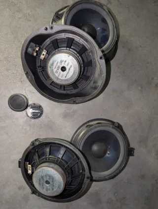 Altavoz Ford Focus MK2 3M5T-18808-FD