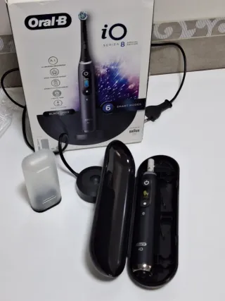 Spazzolino Oral-B iO Serie 8 Nero Onyx