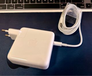 MacBook con Touch bar Totalmente Nuevo!