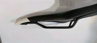 Sella Fizik Thundra 2 Manganese