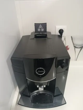 Cafetera Jura D4 Negra