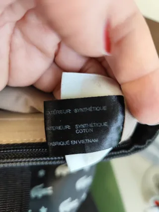 Borsa Lacoste nera con fantasia