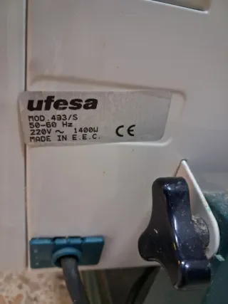 Estufa Ufesa Classic Plata y Verde