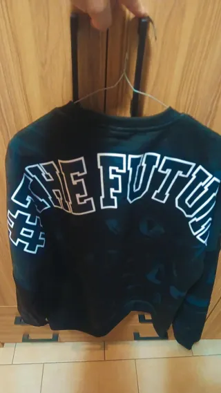 Felpa nera con stampa #THE FUTURE