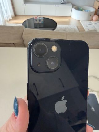 iPhone 13 Negro 128GB + Cable