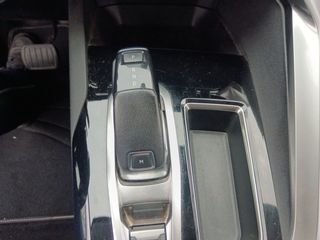 Peugeot 3008 1.2 PureTech 130 Allure