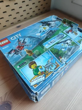 Lego City 60207 Caza de Drones