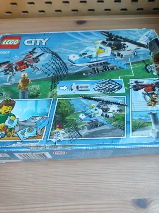 Lego City 60207 Caza de Drones