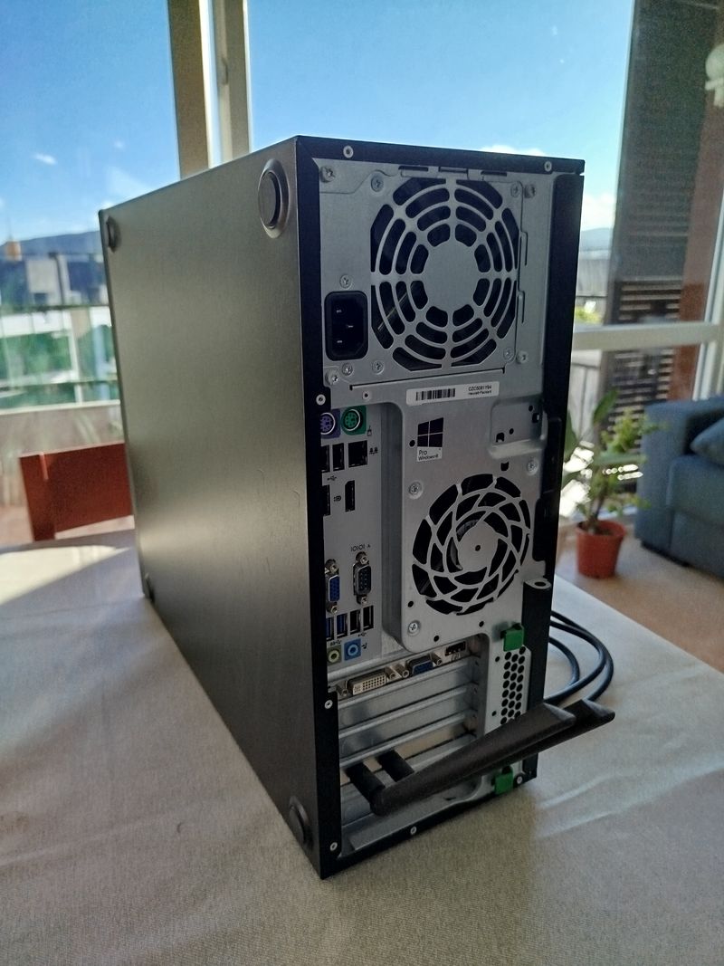 Torre PC HP ProDesk 600 G1 TWR 8GB RAM, 240GB SSD afbeelding 3